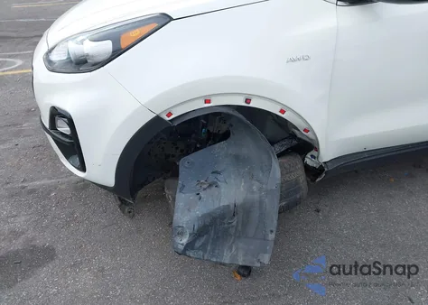 2022 Kia Sportage Lx z USA, uszkodzony, nr VIN KNDPMCAC5N7998030